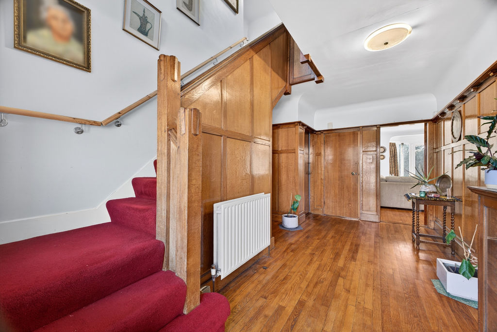 Ivy Gate- click for photo gallery